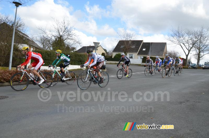 The chasing group in Chalonnes-sur-Loire