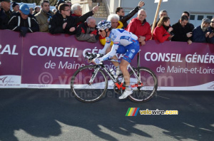 Pierrick Fédrigo (FDJ) chasing the breakaway (329x)