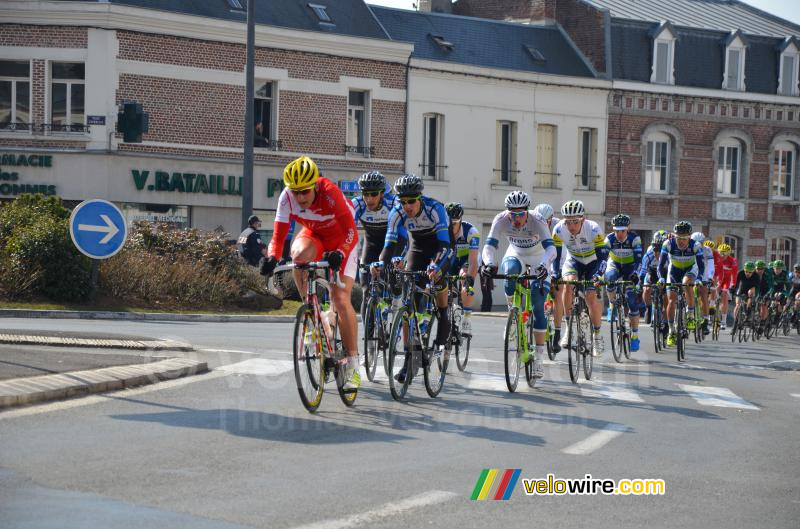 Het peloton in Saint-Quentin