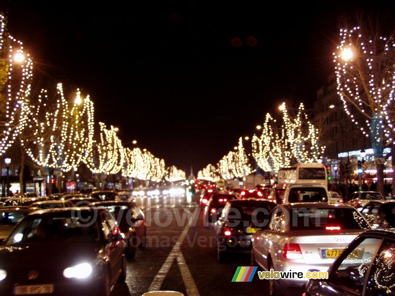 The lights at the Champs-Elysées