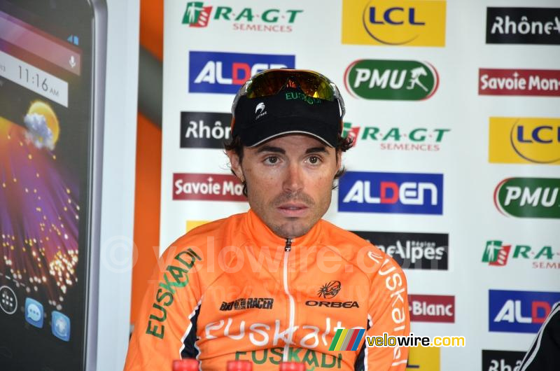 Samuel Sanchez (Euskaltel-Euskadi) at the press conference