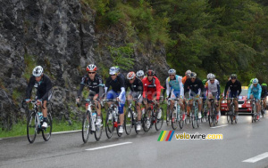 The breakaway on the Côte de la Bréoule (260x)