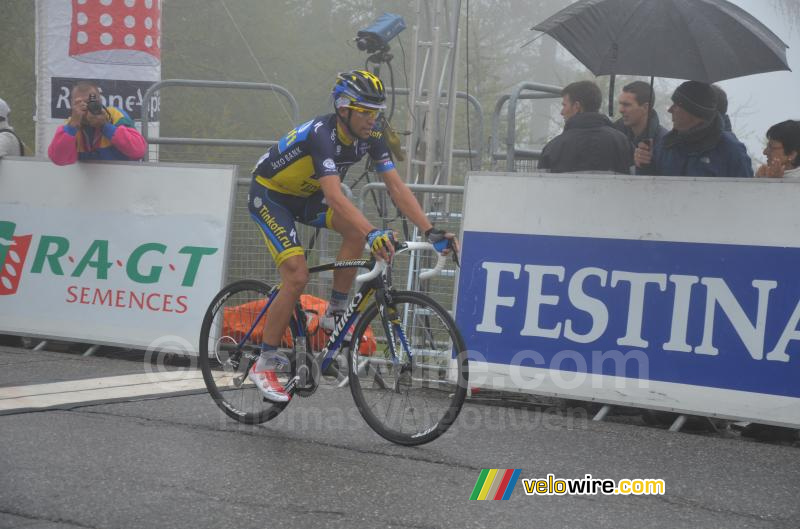 Alberto Contador (Saxo-Tinkoff) aan de finish