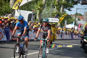 David Millar (Garmin-Sharp) & Jens Voigt (RSLT) (378x)