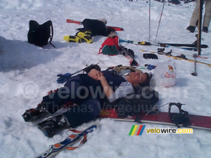 Sébastien enjoys the sun (233x)