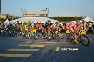 These are the Géants du Tour! (658x)