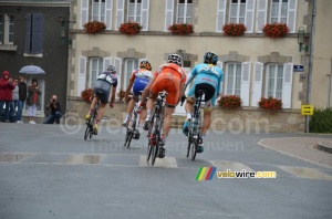 The leading group in Orsennes (3) (232x)