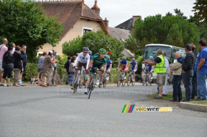 Le peloton à Mouhers (298x)
