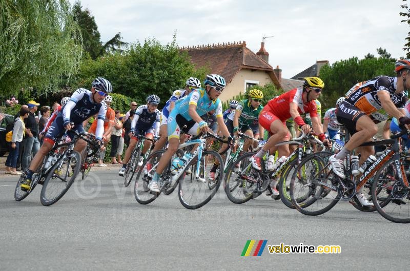 Le peloton à Mouhers (5)