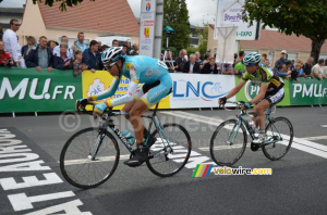 Zhandos Bizhigitov (Continental Team Astana) & Frans Claes (Crelan-Euphony) (477x)