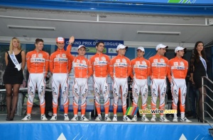 The Roubaix-Lille Métropole team (385x)