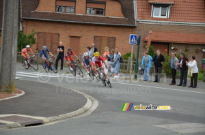 The breakaway back in Isbergues (266x)