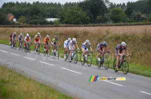 The delayed riders close to Enguinegatte (342x)