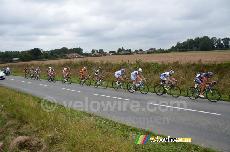 The delayed riders close to Enguinegatte (2)