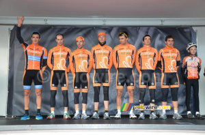 The Euskaltel-Euskadi team (432x)