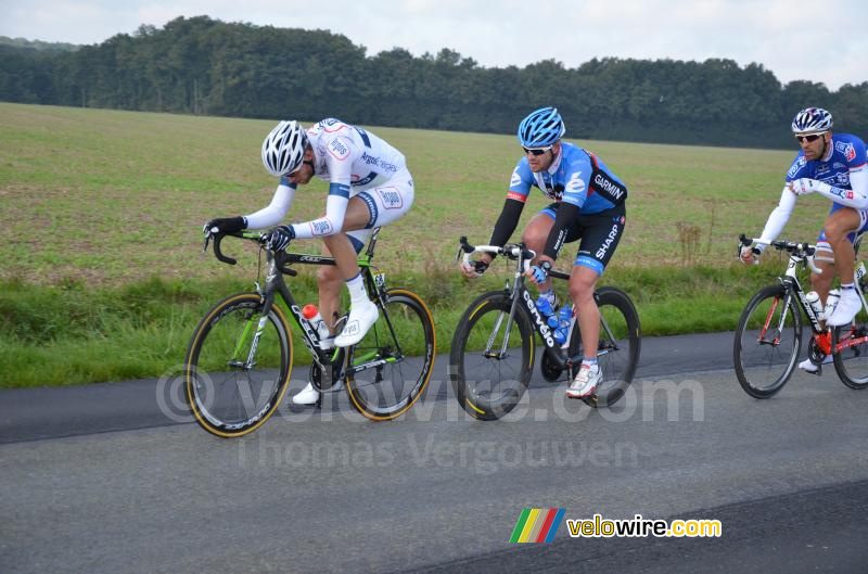 Tom Stamsnijder & Sébastien Rosseler en tête du peloton