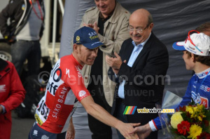 Michael Morkov salue Arnaud Démare (1021x)