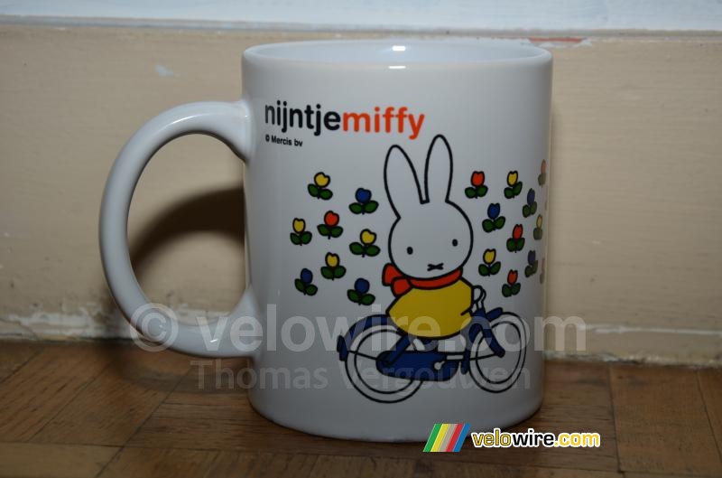 Miffy à vélo, la mascotte du Grand Départ du Tour de France 2015 (3)