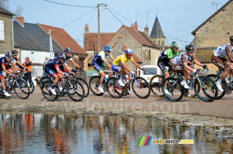 Nacer Bouhanni (FDJ.fr) in Saint-Rvrien