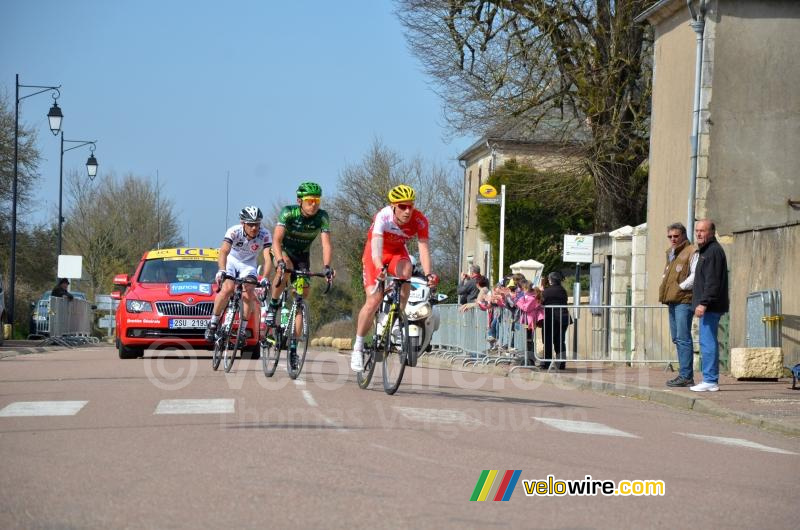 Julien Fouchard, Perrig Qumeneur & Romain Feillu in Bouhy