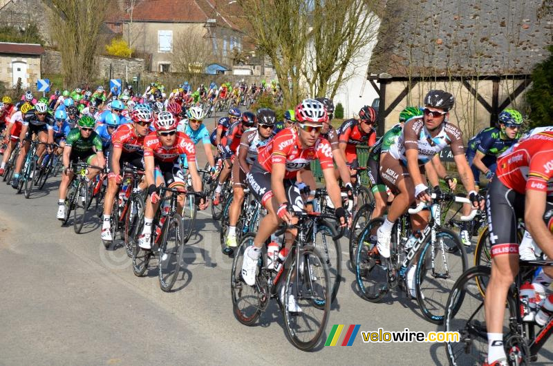 The peloton in Anlezy