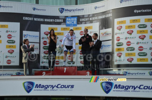 John Degenkolb encourage le public (647x)