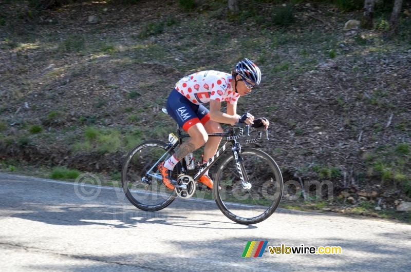 Sylvain Chavanel (IAM Cycling), solo breakaway
