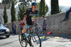 Christian Knees (Sky) dans la première montée vers la ligne (506x)
