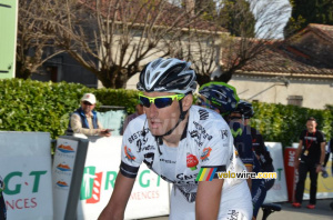 Florian Guillou (Bretagne-Séché) passe la ligne (500x)