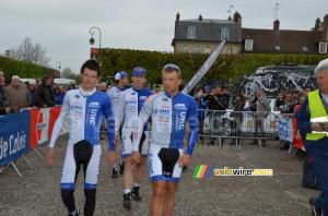 L'équipe UnitedHealthCare se présente à la signature (924x)