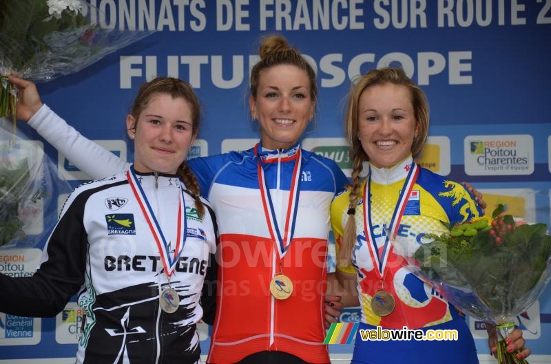 Le podium des dames espoirs : Coralie Demay, Pauline Ferrand Prevot & Marine Strappazon (2)
