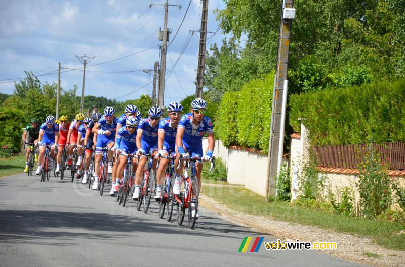 The FDJ.fr team leading the peloton