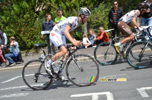 Pierre-Luc Perichon (Bretagne-Seche Environnement) on the climb of Bonnillet (282x)