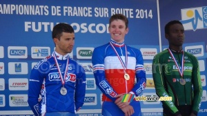 Arnaud Demare (FDJ.fr) happy with his blue-white-red jersey (304x)
