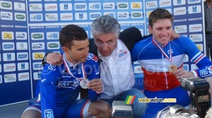 Marc Madiot congratulates Arnaud Demare & Nacer Bouhanni (FDJ.fr) (345x)