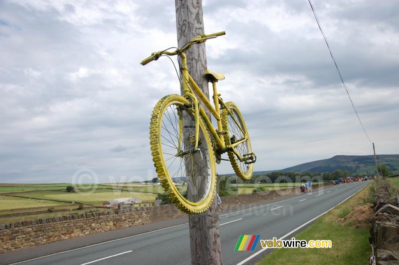 A yellow bike