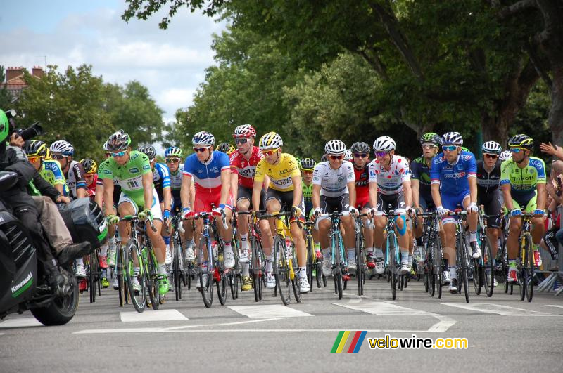 The distinctive jerseys at the start