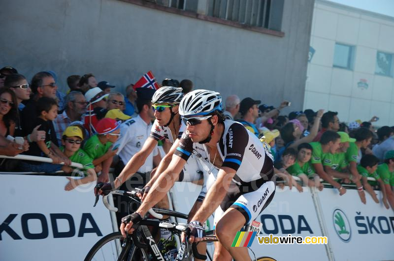 Roy Curvers (Giant-Shimano) & Florian Guillou (Bretagne)