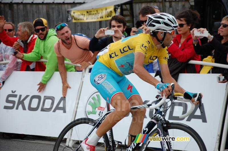 Vincenzo Nibali (Astana) winnaar op Hautacam (2)