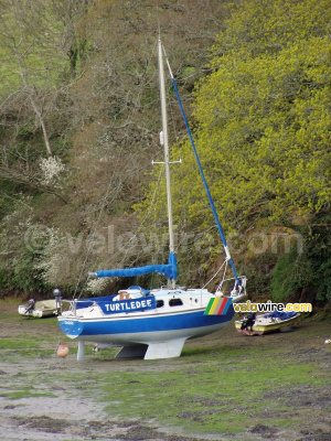 The boat Turtledee ... but, where's the water? (249x)