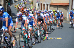 L'equipe Androni Giocattoli-Venezuela a Saint-Chartier (653x)