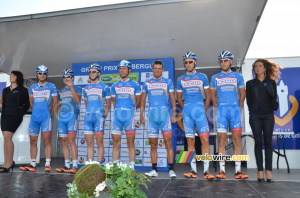 L'equipe Wanty-Groupe Gobert (675x)