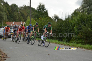 Le groupe de tete a Bomy (398x)