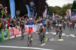 Arnaud Demare remporte le Grand Prix de Fourmies 2014 (962x)