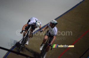 Relay for Niki Terpstra and Iljo Keisse (324x)