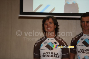 Carlos Betancur (498x)