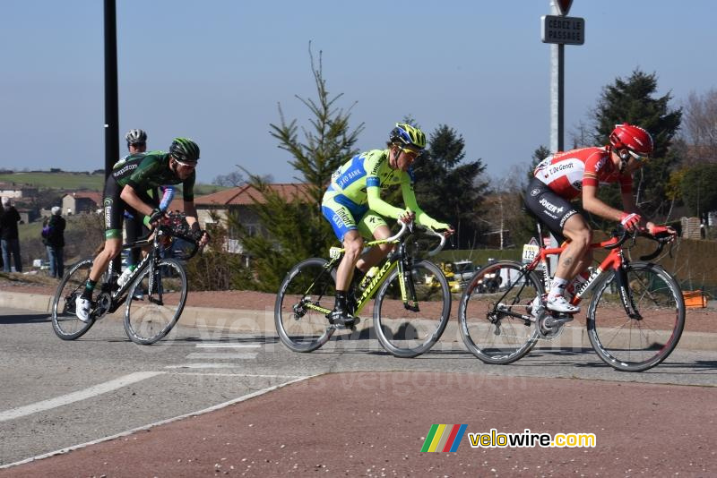 Thomas de Gendt, Chris Anker Sörensen and Antoine Duchesne on top of the Côte de Saint-Héand (2)