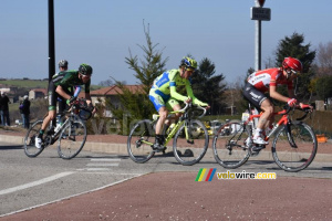 Thomas de Gendt, Chris Anker Sörensen and Antoine Duchesne on top of the Côte de Saint-Héand (2) (660x)