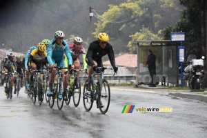 The breakaway on the Côte de Coaraze (275x)