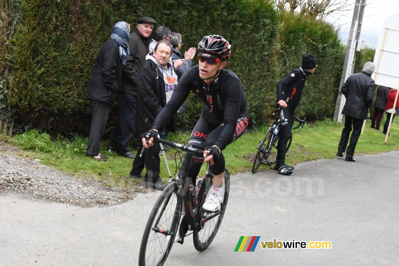 Linus Gerdemann (Cult Energy Pro Cycling), als eerste boven op de Côte du Cimétière